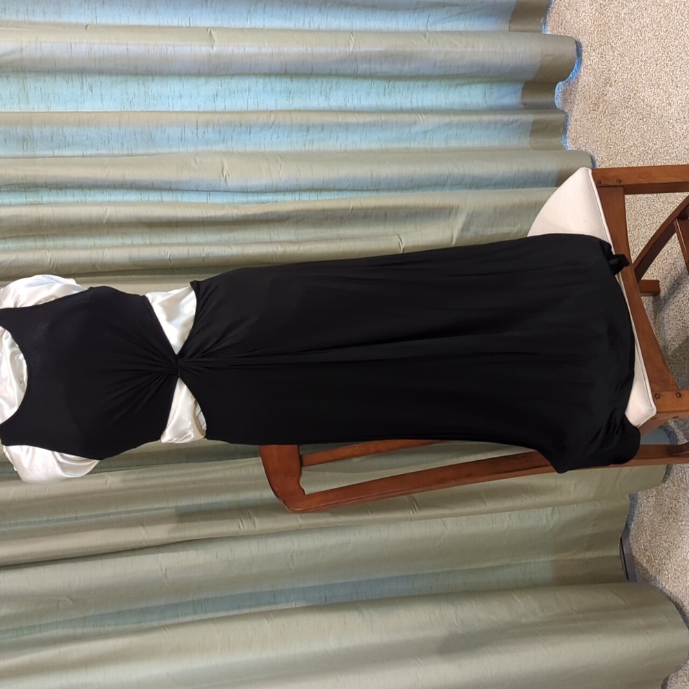 Long black Forever 21 dress size Large